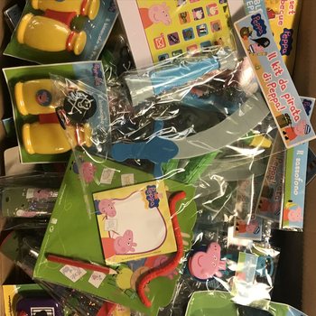 MIX IGRAČ PEPPA PIG (100 kos) - Polnilo za Skrinjo z Zakladom