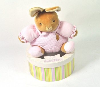 Pli&scaron;asta Igračka Baby Bow v Darilni &Scaron;katli - Model 1