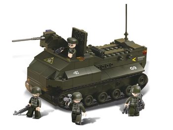 Sluban Oklepno Vozilo M38-B6300 (1 kos)
