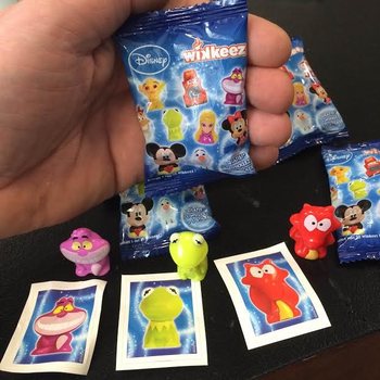Disney Wikkeez Figurice + Nalepka v Blindbagu (300 kos)