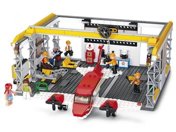 Sluban Letalski hangar M38-B0372 (1 kos)