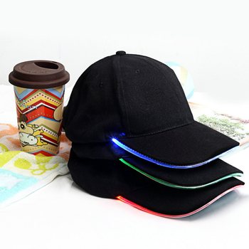 SVETLEČA LED KAPA / PARTY KAPE - BARVA: VIJOLIČNA (12 kos)