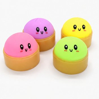 RAGE - Mehka Squishy Dumpling Knedlja MALA (Vel. 5.5 x 5.5 x 3 cm) - Viralna Fidget Igrača 2026 (24 kos)