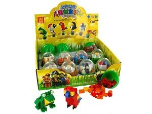 BRICKS KOCKE ZA GRAJENJE V KROGLI PRESENEČENJA (12 kos.)