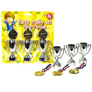 6-DELNI KOMPLET TROFEJ NA KARTICI (10 kos)