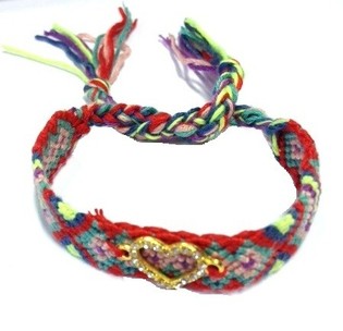 Pletena Večbarvna Ibiza Zapestnica s Srcem iz Strasa (1 kos)