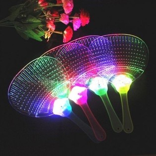 Svetleča LED Pahljača v Displayu (12 kos)